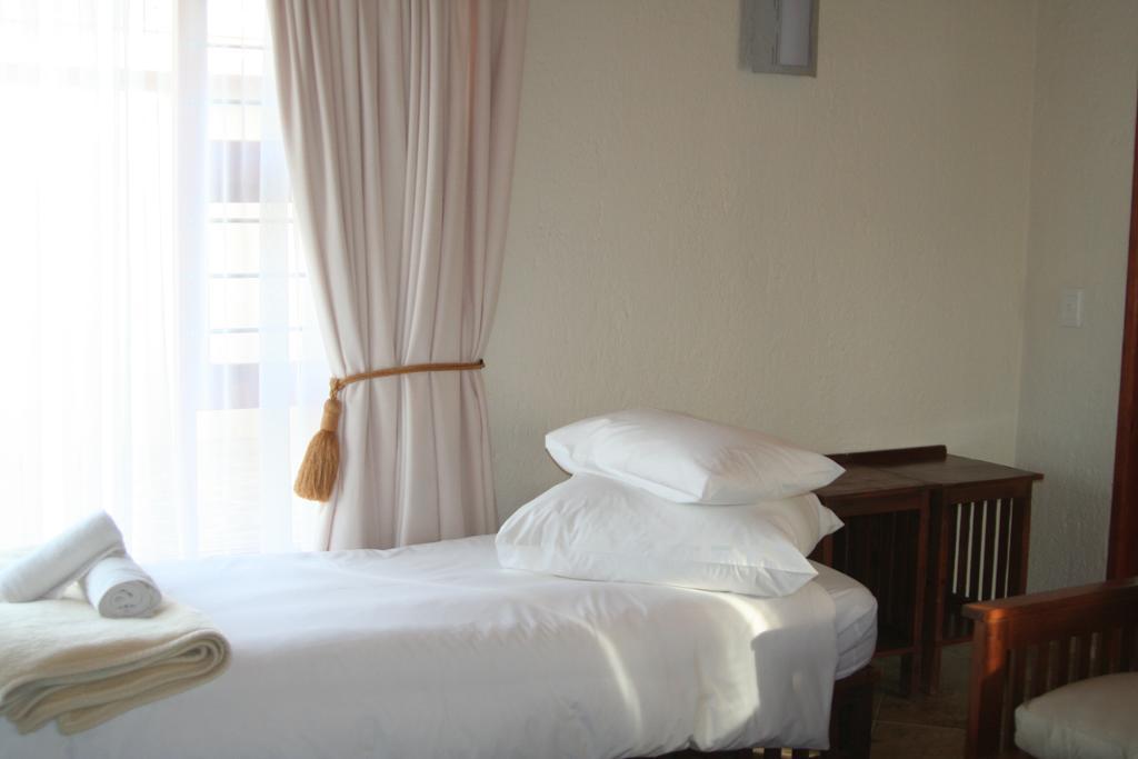 Roessmund Lodge ซวาคอปมุนด์ ภายนอก รูปภาพ