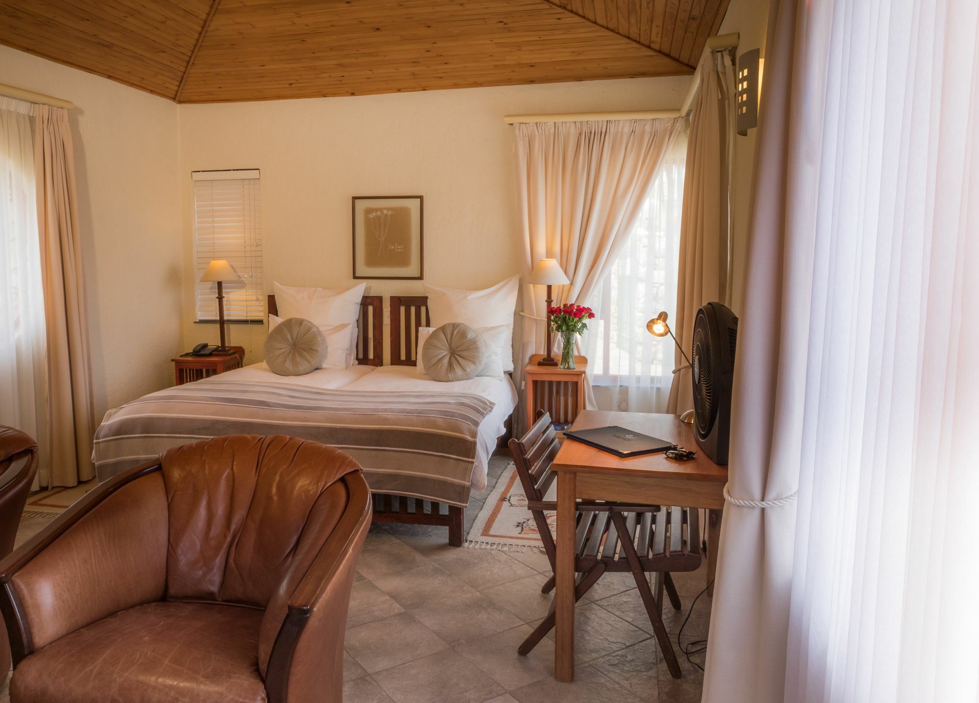 Roessmund Lodge ซวาคอปมุนด์ ภายนอก รูปภาพ